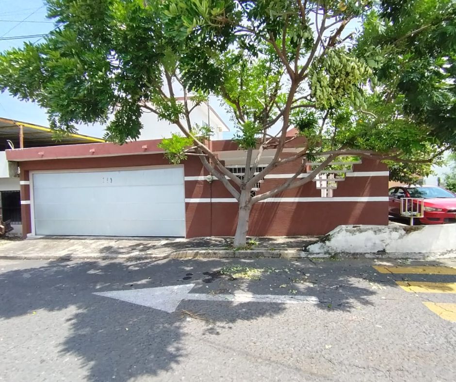 Casa en las Brisas